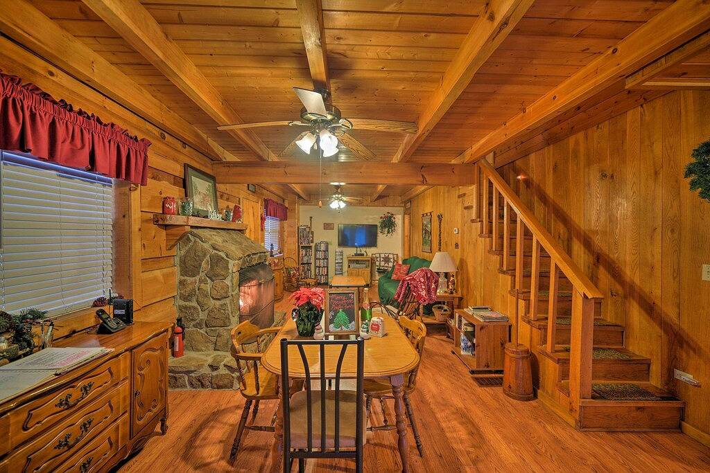 Abgeschiedene Tellico Plains Cabin auf 25 Private Acres! in Monroe County (TN)