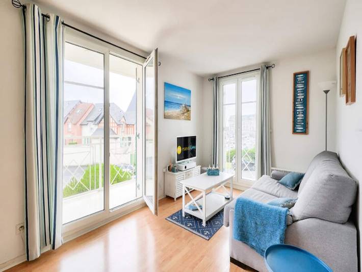 Gîte pour 4 personnes, avec piscine et balcon, adapté aux familles dans Port Guillaume - 2