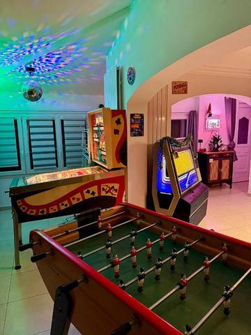 Villa pour 7 personnes, avec piscine et jardin à Venelles