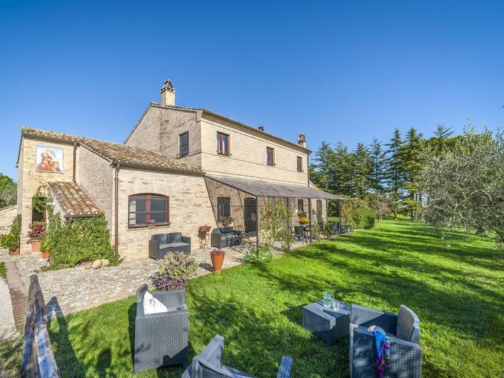 Appartement à Fermo avec piscine chauffée in Fermo, Province de Fermo
