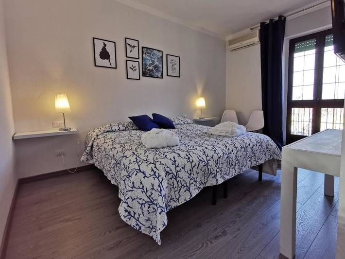 Location de vacances pour 4 personnes, avec terrasse et vue, animaux acceptés à Tempio Pausania - 2