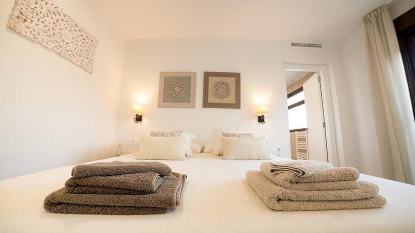 Hôtel pour 2 personnes, avec jardin ainsi que vue et piscine, animaux acceptés à Busot - 4