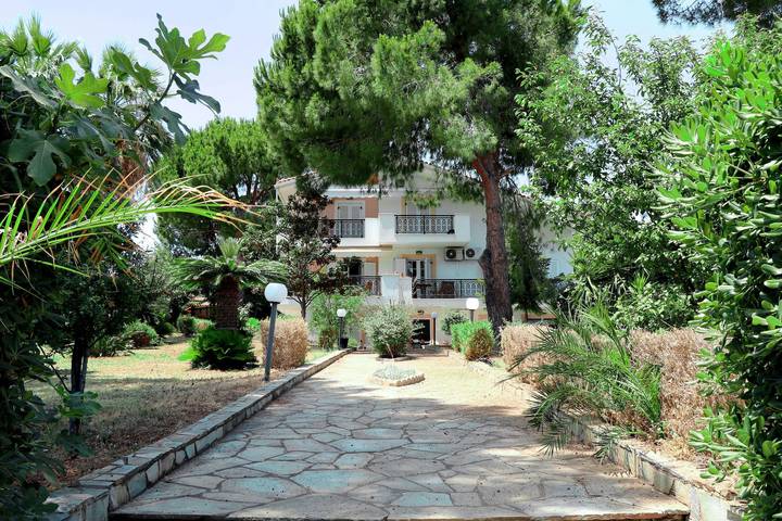 Ferienhaus für 4 Personen mit Garten in Fthiotida