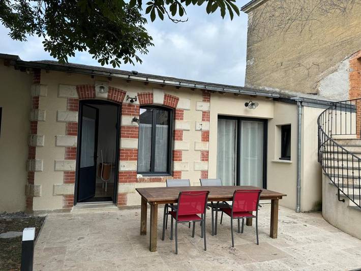Gîte pour 4 personnes, avec vue et jardin à Thouarcé