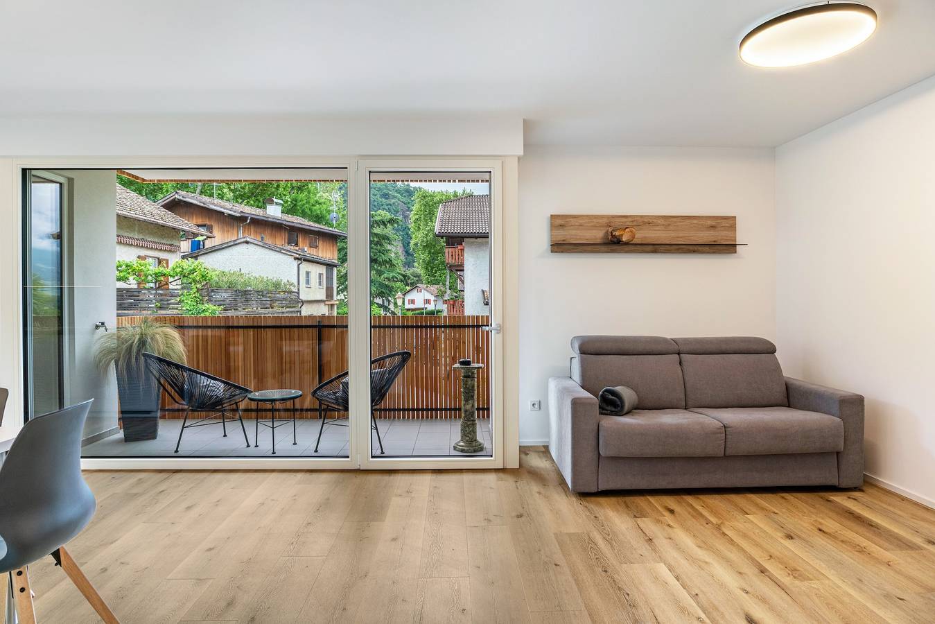 Appartement entier, Appartement '2' avec vue sur les montagnes, Wi-Fi et climatisation in Auer, Sud-Tyrol