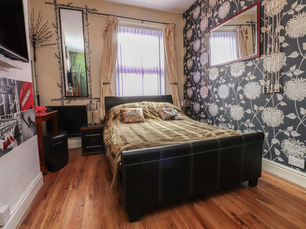 Entire apartment, Number 6 in Blackpool Pleasure Beach, North West England