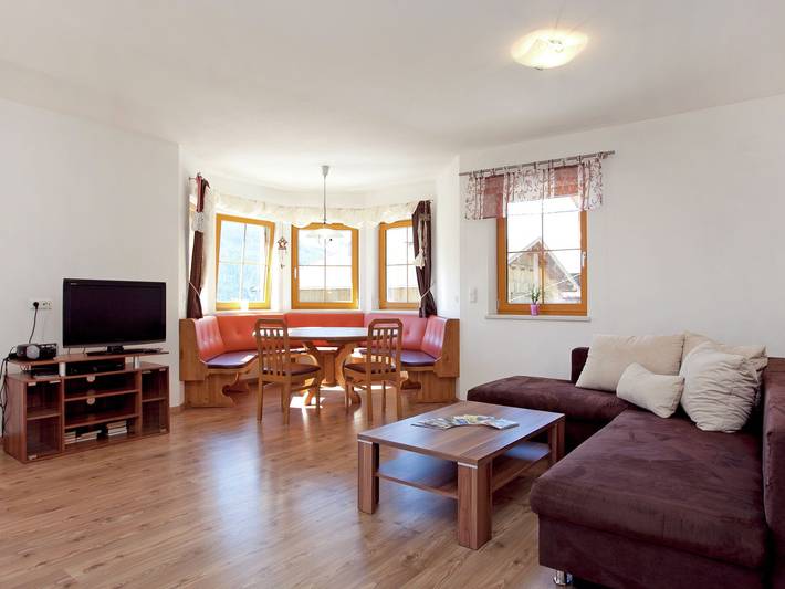 Chalet für 12 Personen, mit Balkon und Sauna, kinderfreundlich in Mittersill - 3