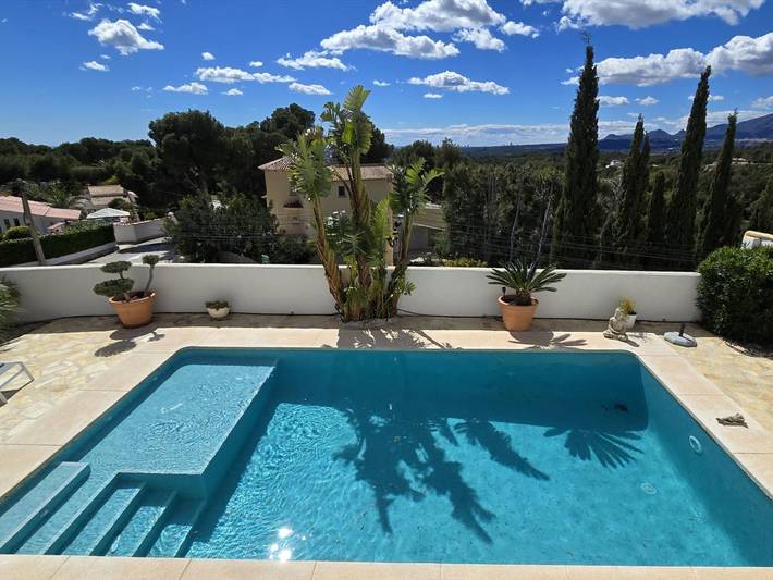 Chalet para 4 personas, con vistas y terraza, Se admiten mascotas en Marina Baja - 4