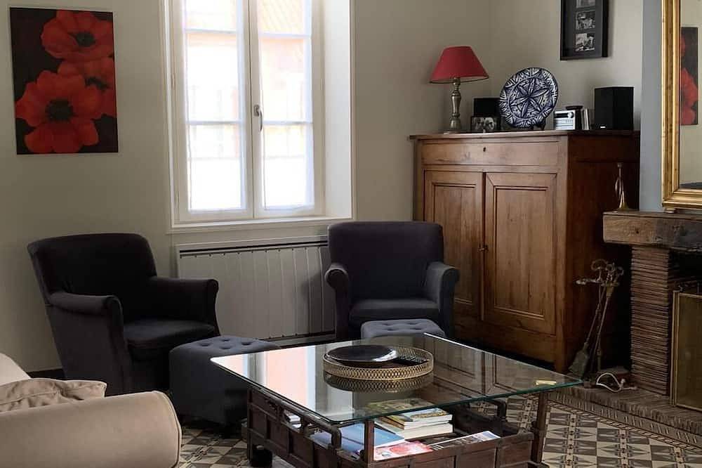 Eco-renovated 1900 Picardy house 15 minutes from the sea, nature and comfort in Cayeux-sur-Mer, Abbeville region