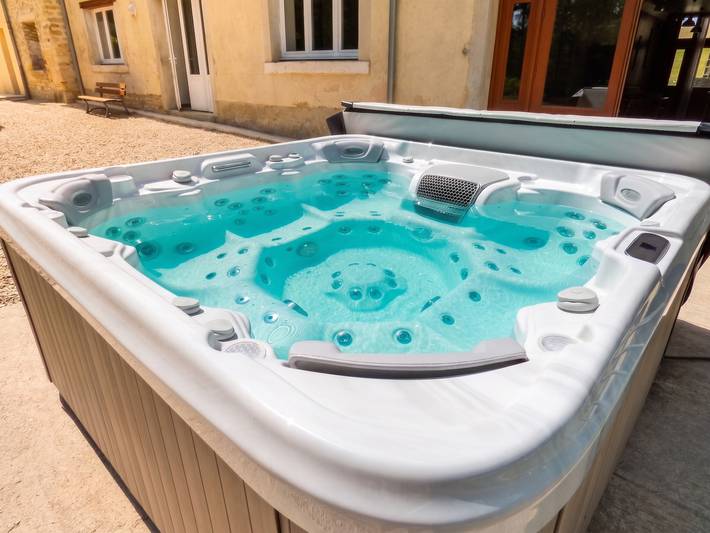 Ferienhaus für 27 Personen, mit Whirlpool und Garten in Grand Est - 4