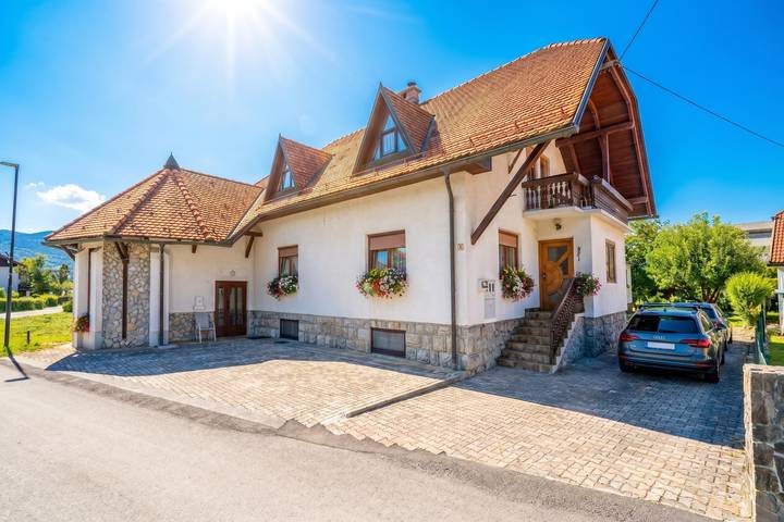 Ferienwohnung für 5 Personen, mit Terrasse, kinderfreundlich - 1