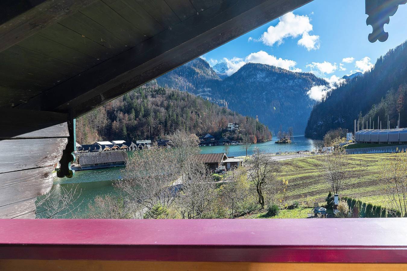 Geheel appartement, Appartement 'Haus Am See - Jenner' met uitzicht op het meer, privéterras en wifi in Schönau am Königssee, Berechtesgardener Alpen
