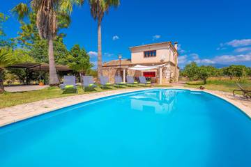 Villa in Inca, Mallorca Inselmitte für 8 