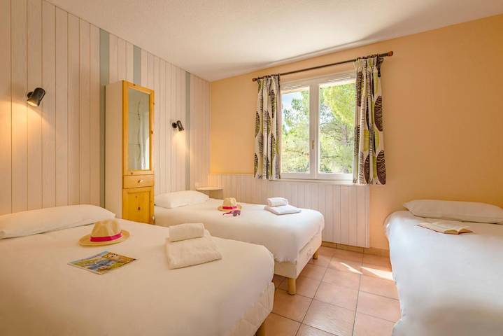 Parc de vacances pour 2 personnes, avec jardin et piscine, animaux acceptés dans Occitanie - 2