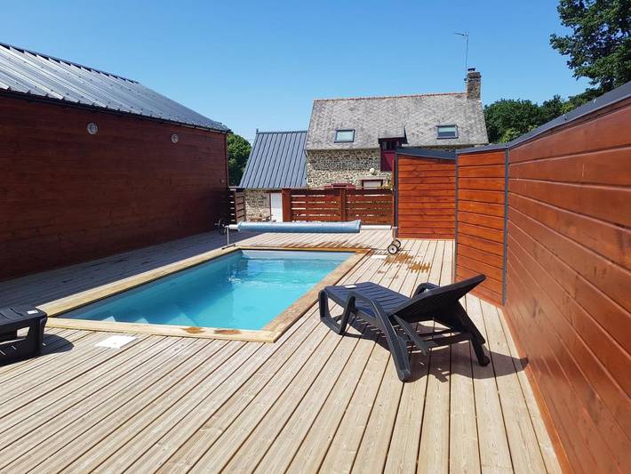Location de vacances pour 8 personnes, avec vue ainsi que piscine et jardin, adapté aux familles à Epiniac - 4