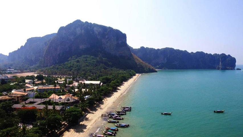 Station pour 10 personnes, avec terrasse à Ao Nang Beach