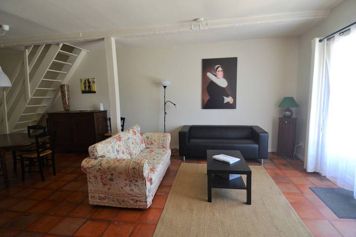 Gîte pour 5 personnes, avec piscine ainsi que terrasse et jardin à Souillac - 3