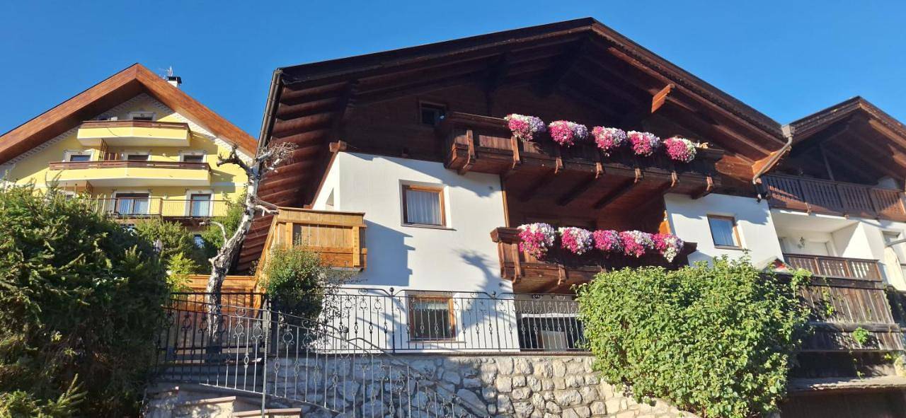 Entire apartment, Apartments Insam in Santa Cristina Gherdëina, Dolomiti Superski