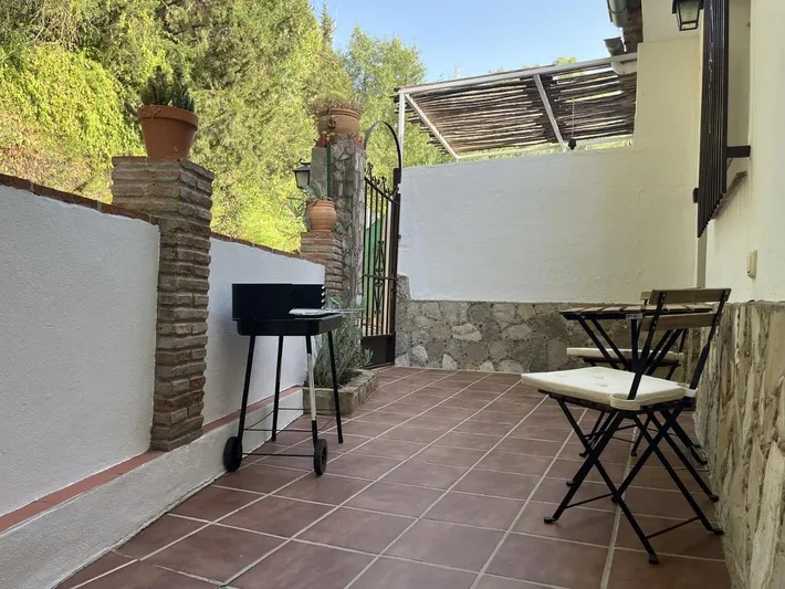 Casa de vacaciones para 4 personas, con vistas además de piscina y terraza - 1