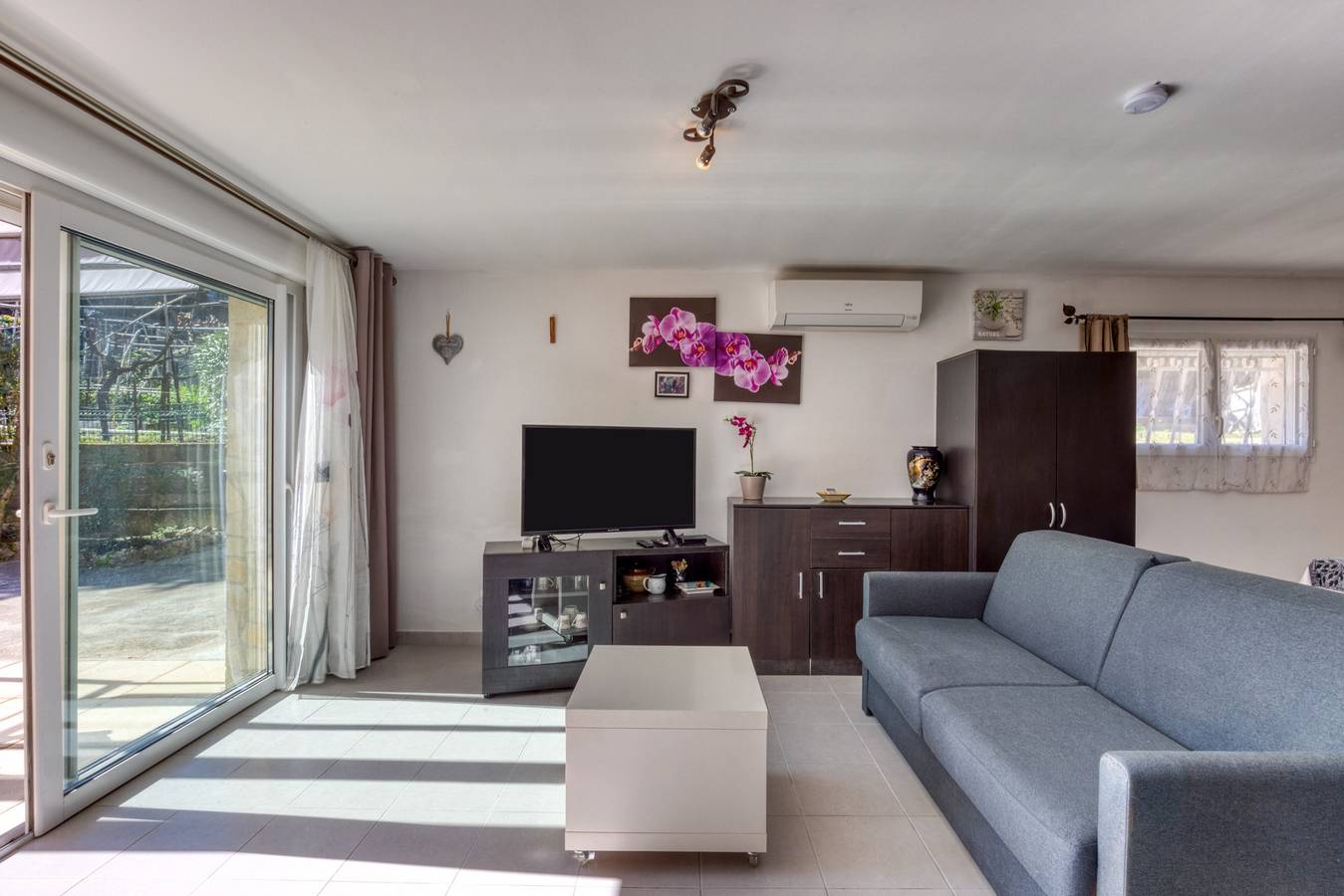 Appartement Le Jardin de Benjamin mit Komfort und Pool in Montagnac, Mittelmeerküste (Frankreich)