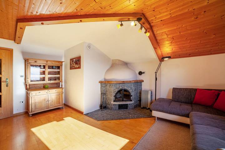 Apartamento entero, Apartamento 'Ferienwohnung Leachwies' con vistas a la montaña, jardín privado y Wi-Fi in Tall, Scena