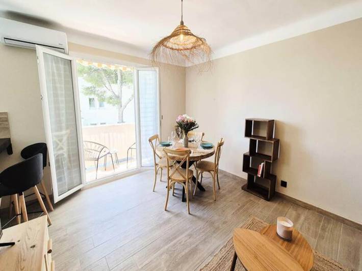 Gîte pour 4 personnes, avec balcon, adapté aux familles dans Plage des Sablettes - 3