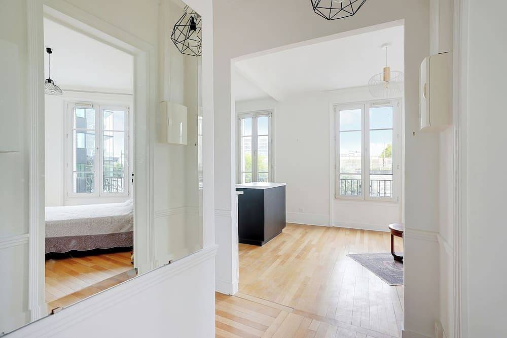 Ganze Wohnung, Peaceful 1-bedroom apartment in Issy-les-Moulineaux perfect for relaxing. in Issy-les-Moulineaux, Hauts-de-Seine