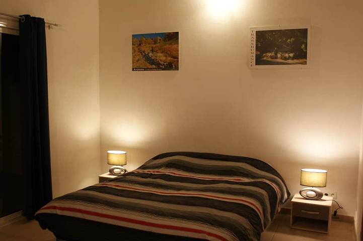 Location de vacances pour 12 personnes, avec balcon et jardin à Les Salelles - 3