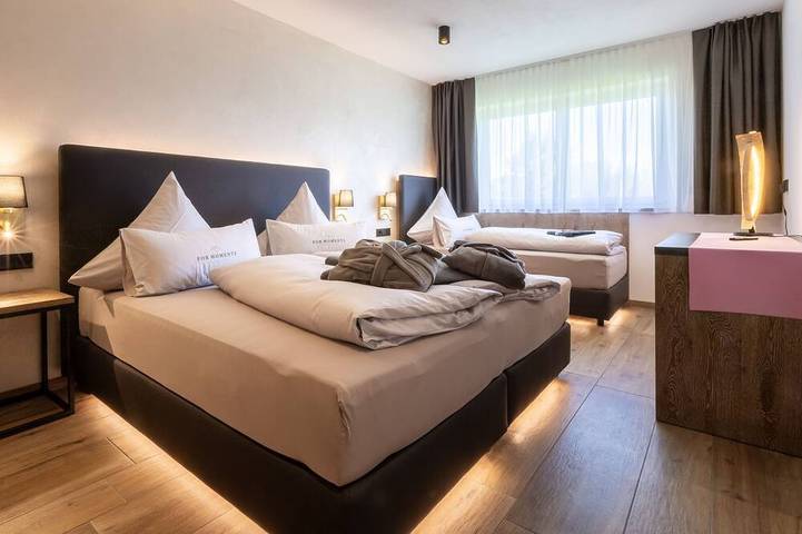 Bauernhof für 12 Personen, mit Balkon und Pool, mit Haustier am Forggensee - 2