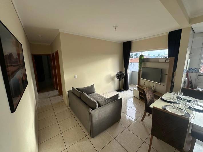Casas e apartamentos de temporada para 5 pessoas, com vista e balcão em Boituva