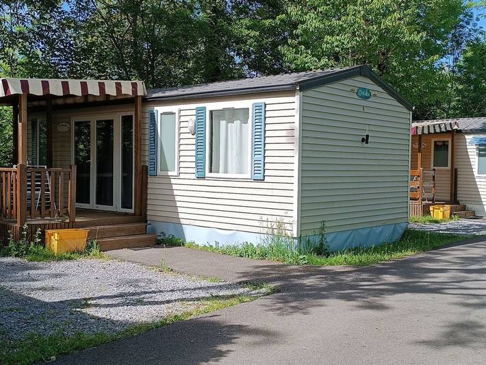 Camping pour 6 personnes, avec Terrasse et Piscine