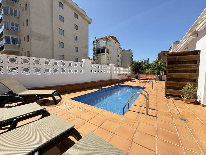 Ferienwohnung für 9 Personen, mit Balkon/Terrasse in Roses - 2