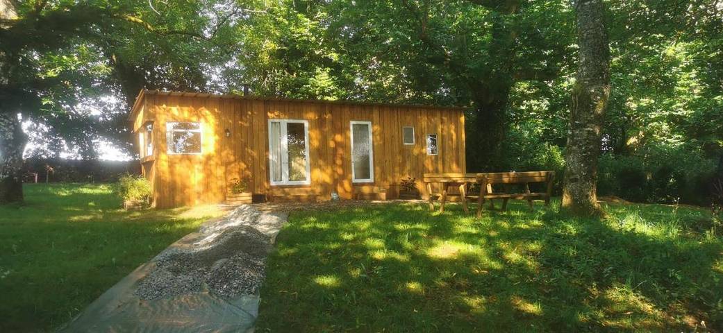 Gîte pour 3 personnes, avec jardin ainsi que vue et terrasse à Troche - 3
