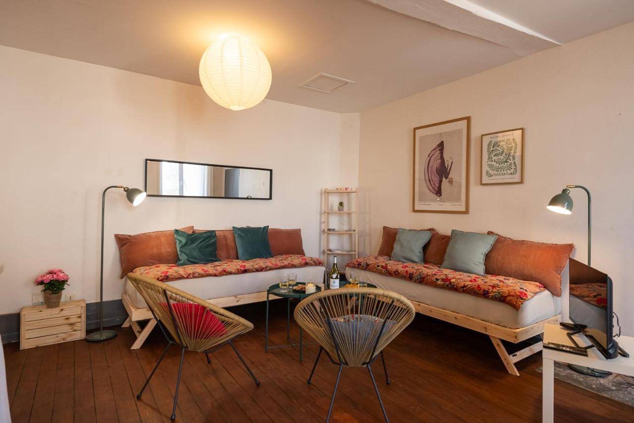 Appartement entier, A charming little apartment in Cluny, Région de Mâcon