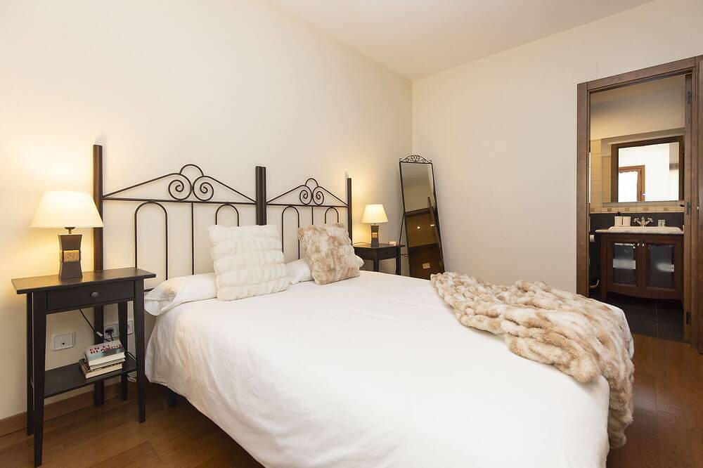 Appartement entier, Pirenaica by Bevalle in Escarrilla, Sallent de Gállego