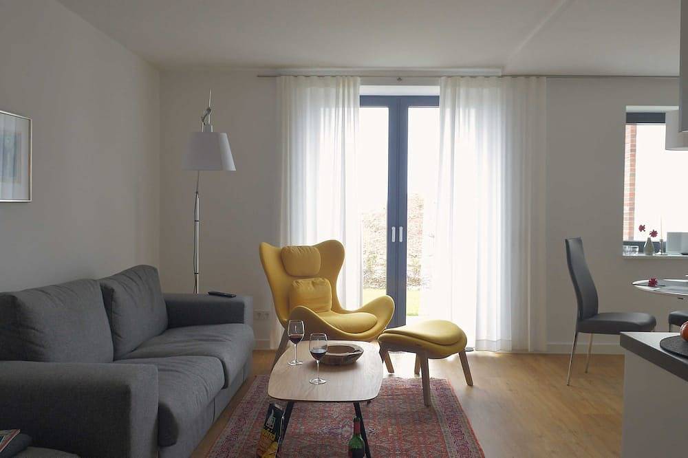 Hel lejlighed, Ferielejlighed for 4 personer med balkon in Helgoland