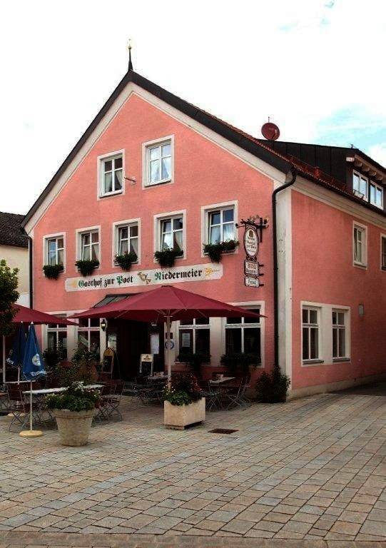 Hotel zur Post Garni in Dietfurt, Ostbayern