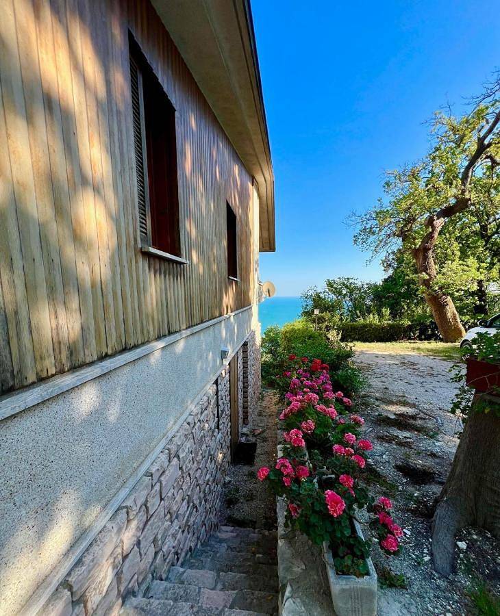 Double or Twin Room with Private External Bathroom in Monte Conero, Riviera del Conero