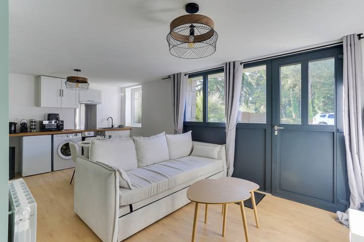 Location de vacances pour 4 personnes, avec Jardin à Bruz
