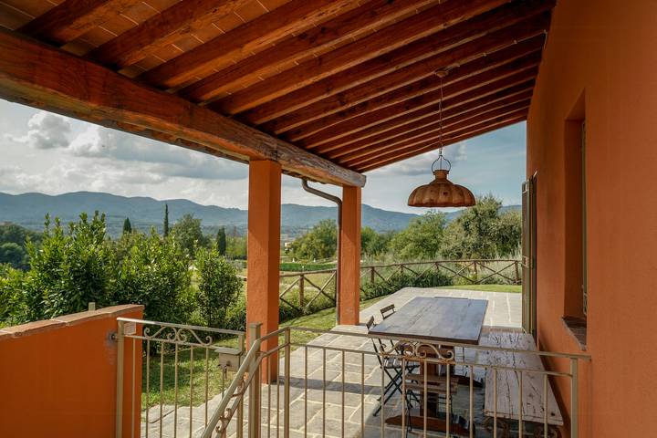 Grange acceptant les chiens avec vue à Reggello in Reggello, Valdarno