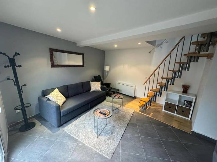 Gîte pour 4 personnes, avec terrasse à Dannemois