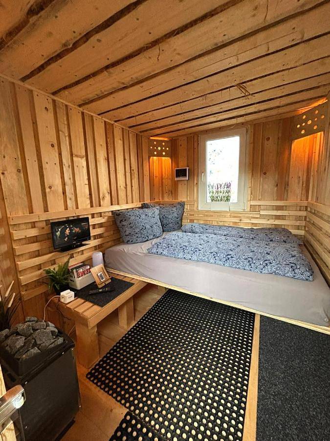 Röhrencamp Schöten/Apolda in Saaleplatte, Weimarer Land