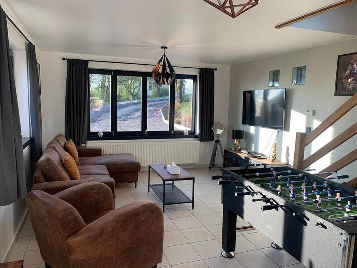 Location de vacances pour 5 personnes, avec vue et terrasse à Houyet - 4