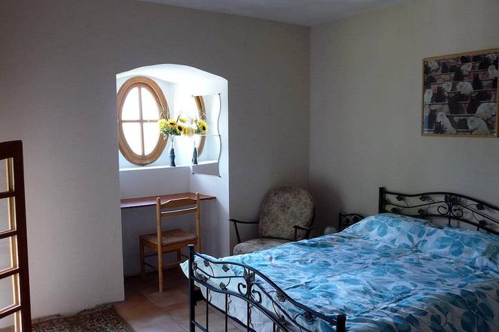 Gîte pour 5 personnes, avec jardin à Nant - 4