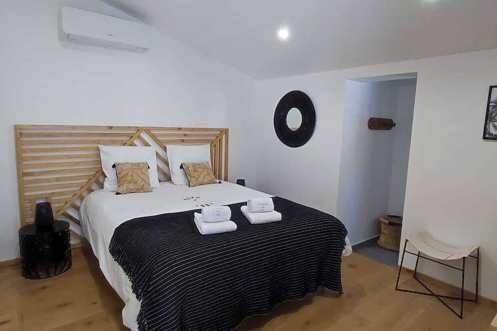 Villa Lomy - Maison de caractère - Bord de mer Bandol - Classée 5* in Bandol, Côte méditerranéenne (France)