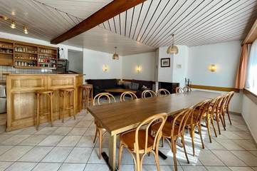 Chalet for 25 People in Clos du Doubs, Canton of Jura, Photo 3