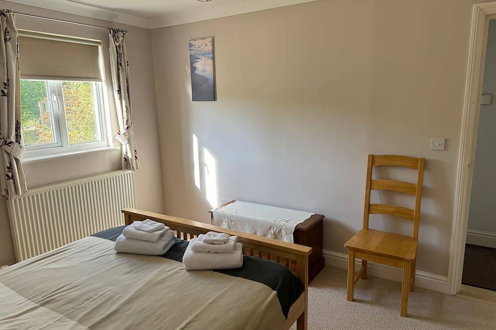 Ganze Wohnung, Luxuriöses 4-Sterne-Apartment im Erdgeschoss mit Blick auf das 18. Fairway in Watton, Norfolk