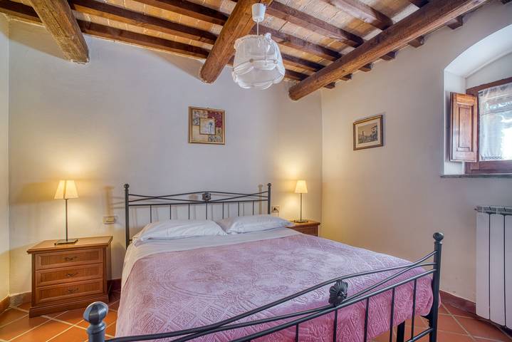 Apartment 'Lavanda ad Antico Casale '700' with Shared Pool & Wi-Fi in Umbertide, Valtiberina
