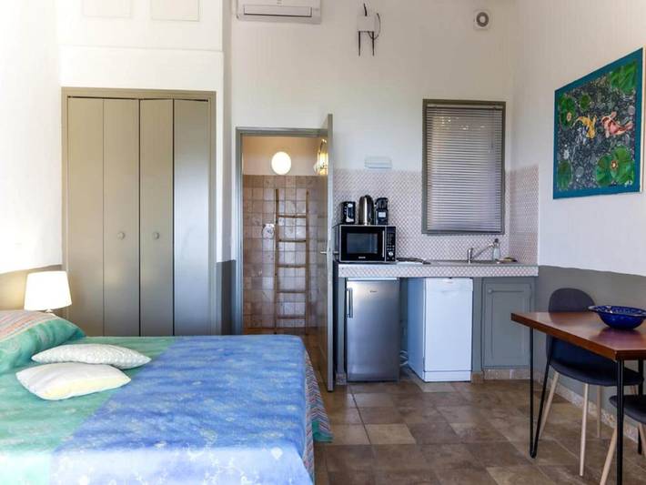 Gîte pour 2 personnes, avec terrasse, animaux acceptés à Porto-Vecchio - 3