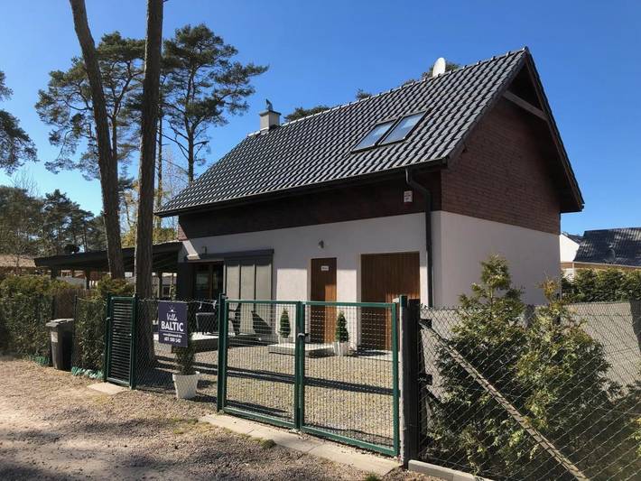 Ferienhaus für 9 Personen, mit Terrasse und Garten